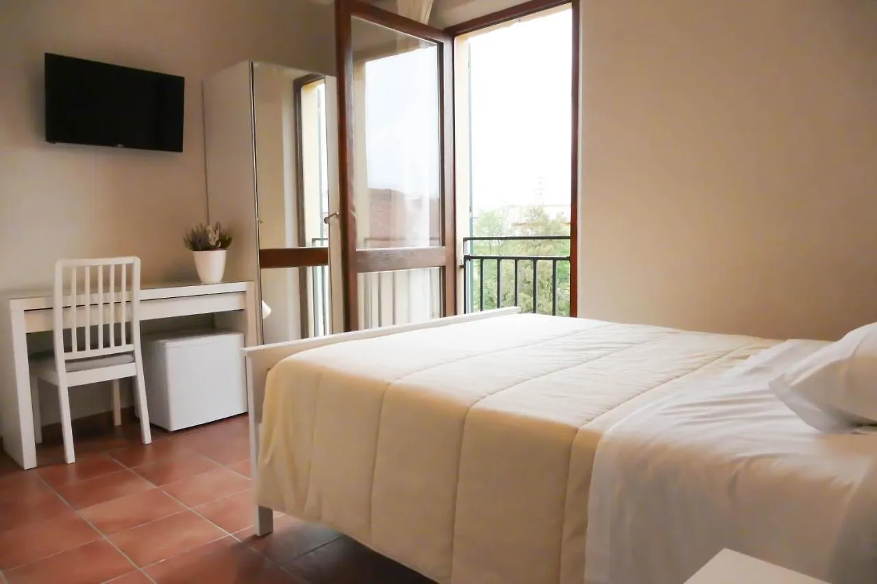 Gialel Pisa Hotel Italy